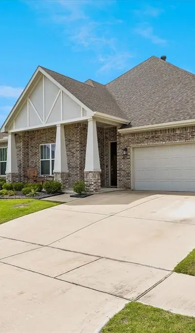 215 E Furlong, Willow Park TX 76087 - Photo 2