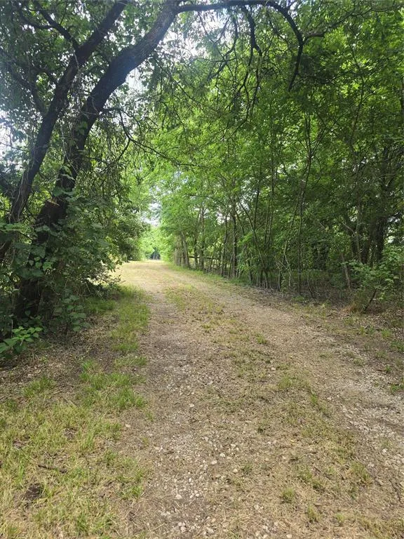 2225 County Road 700, Farmersville TX 75442