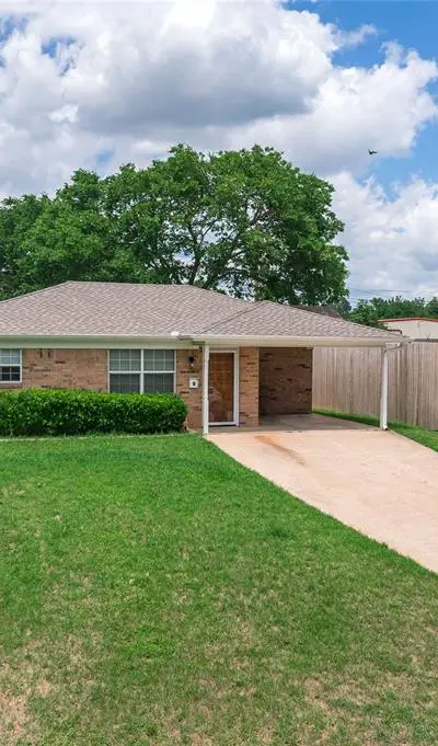815 W Hull Street, Denison TX 75020 - Photo 4
