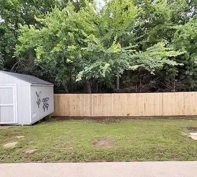 624 Vickie Street, Crowley TX 76036 - Photo 5