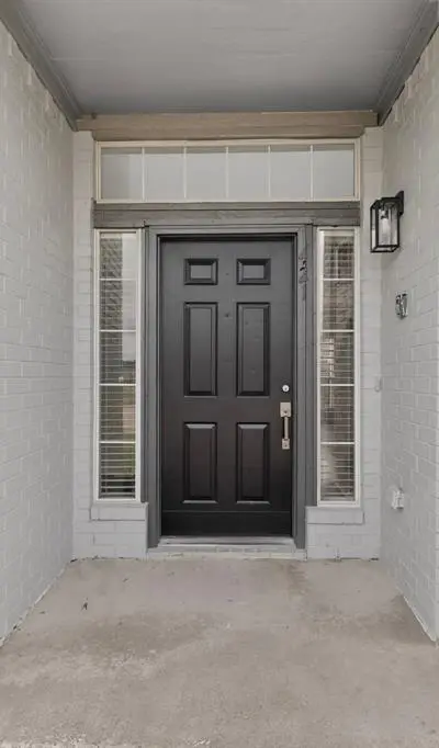 421 Chestnut Lane, DeSoto TX 75115 - Photo 3
