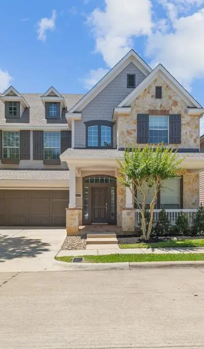 2223 Grizzly Run Lane, Euless TX 76039