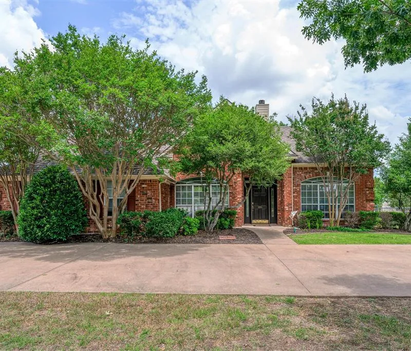 39 Preakness Place Road, Van Alstyne TX 75495