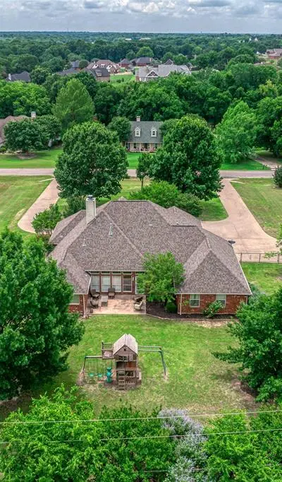 39 Preakness Place Road, Van Alstyne TX 75495 - Photo 2