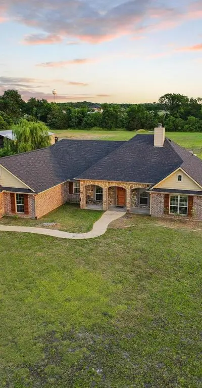 460 County Road 4421, Trenton TX 75490 - Photo 2