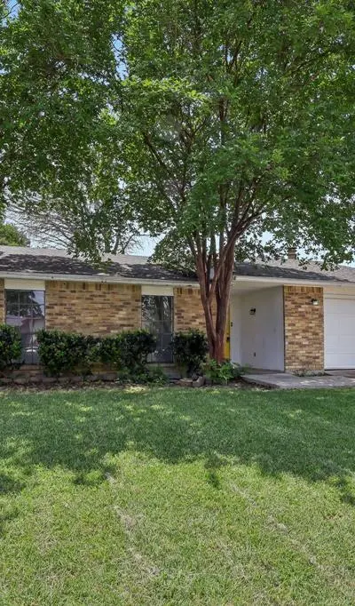 304 Long Canyon Drive, Mesquite TX 75150 - Photo 3