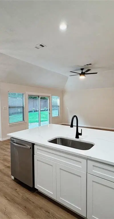 7504 Shasta Drive, McKinney TX 75071 - Photo 5