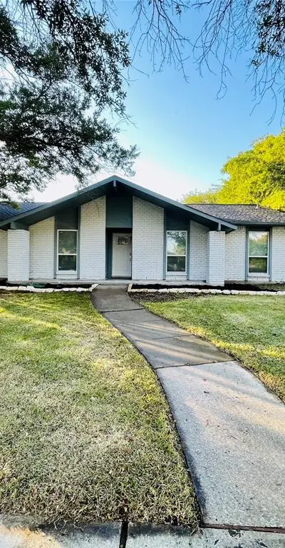 1517 west spring creek Parkway, Plano TX 75023