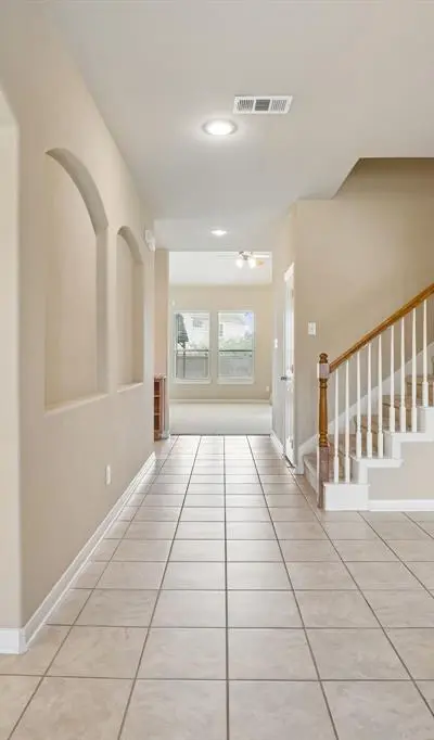4712 Kestrel Street, Grand Prairie TX 75052 - Photo 4