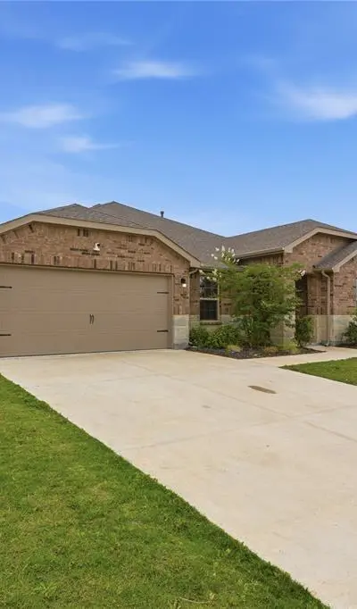 1318 Boulder Drive, Cedar Hill TX 75104 - Photo 2