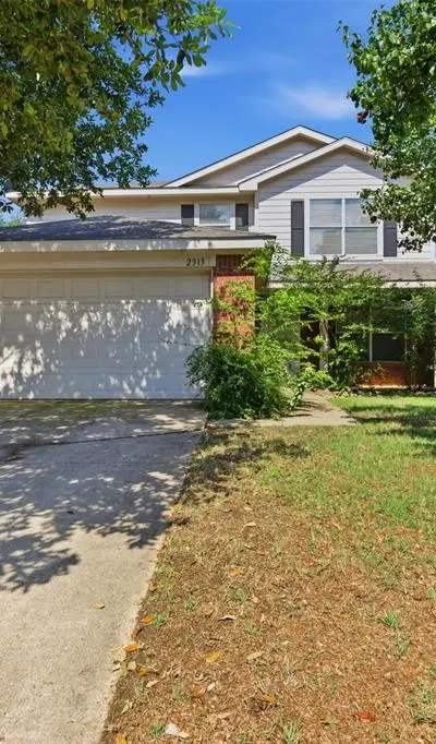 2313 Southway, Denton TX 76207 - Photo 2