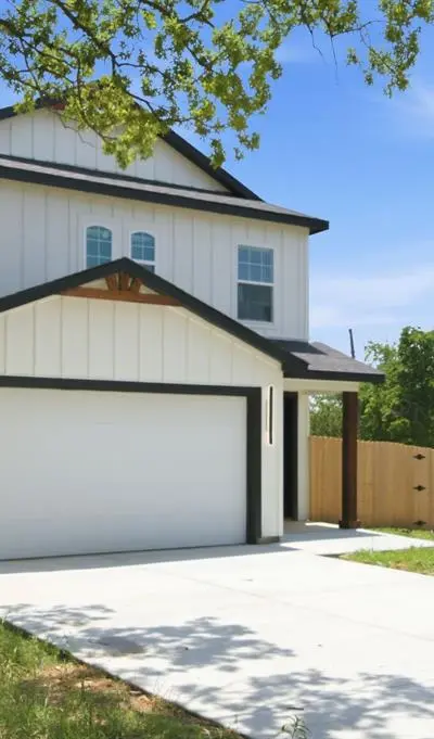1013 Duff Court, Fort Worth TX 76112 - Photo 2