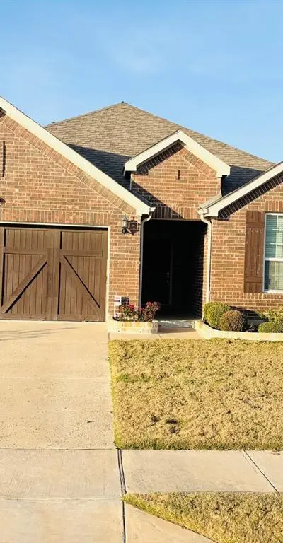105 Hanover Trail, Lewisville TX 75067
