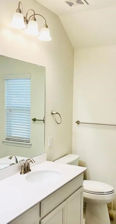 105 Hanover Trail, Lewisville TX 75067 - Photo 4