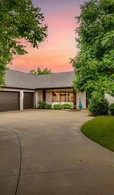 5604 Medinah Court, Granbury TX 76049