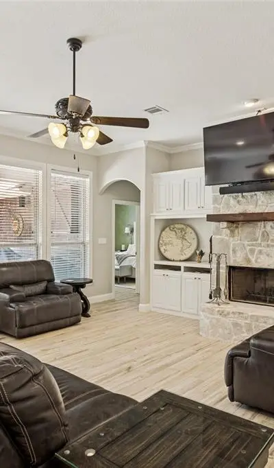 207 Overton Ridge Circle, Weatherford TX 76088 - Photo 3