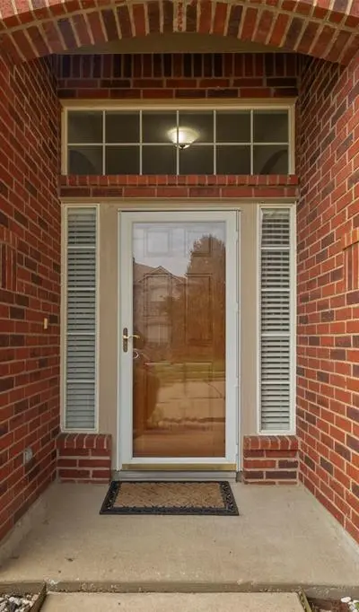 5025 Vineyard Lane, McKinney TX 75070 - Photo 2