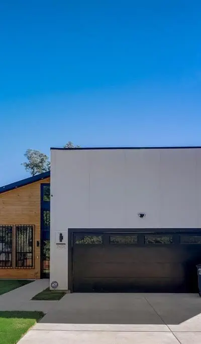 2618 Carpenter Avenue, Dallas TX 75215