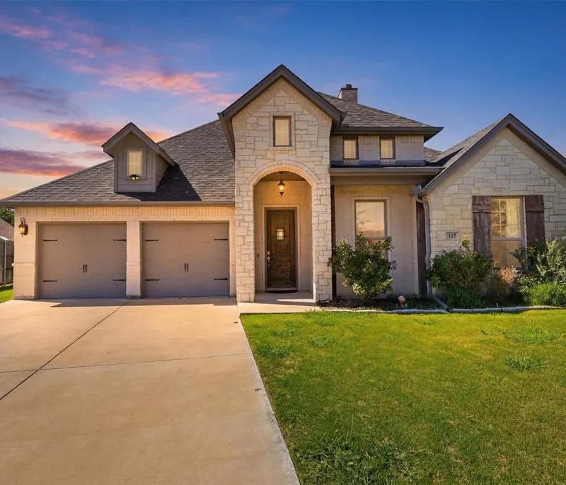 127 Preakness Drive, Willow Park TX 76087