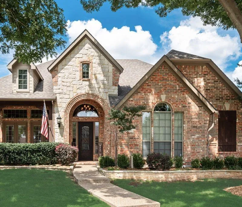 2631 Lakebend Drive, Grand Prairie TX 75054