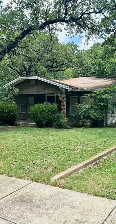 2309 Primrose Avenue, Fort Worth TX 76111 - Photo 3