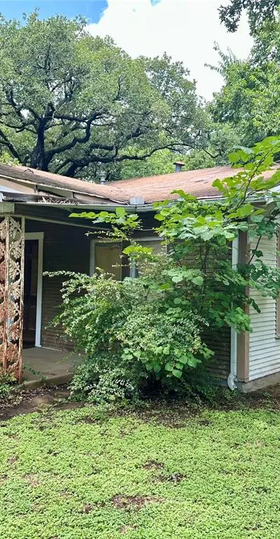 2309 Primrose Avenue, Fort Worth TX 76111 - Photo 4