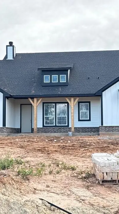 165 Oak Grove Way, Springtown TX 76082
