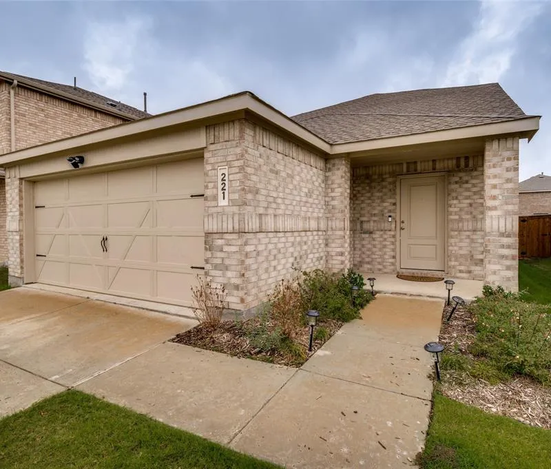 221 Ashbrook Street, Little Elm TX 75068
