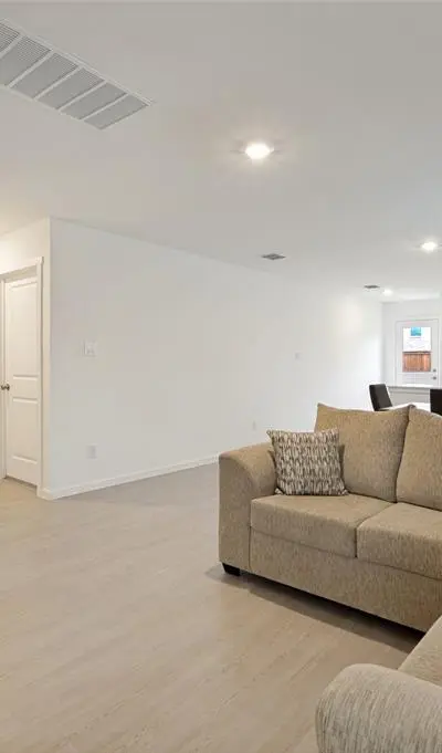221 Ashbrook Street, Little Elm TX 75068 - Photo 5