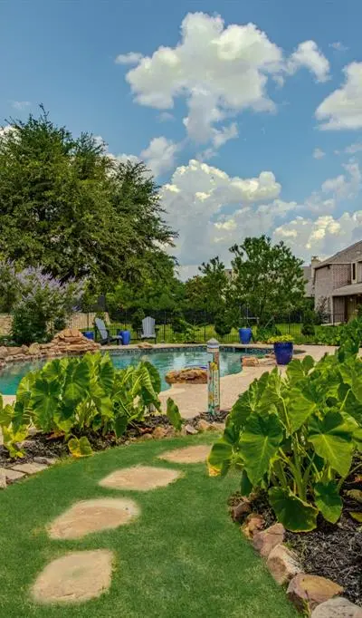 1307 Featherwood Drive, Murphy TX 75094 - Photo 4