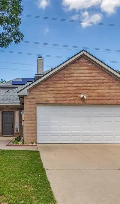 1383 Mimosa Lane, Lewisville TX 75077