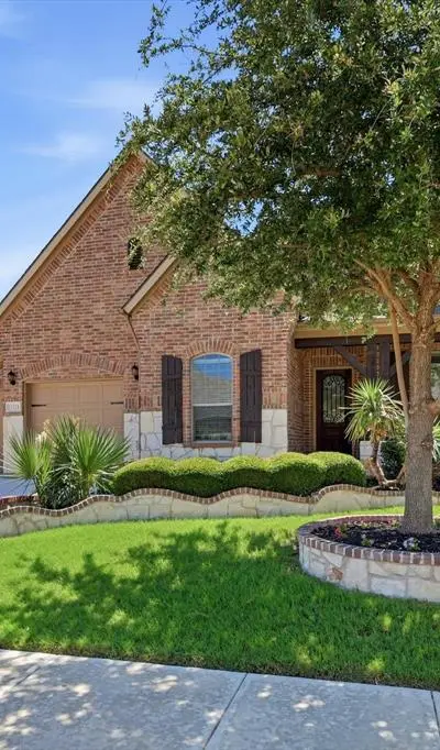 15324 Duck Creek Court, Fort Worth TX 76262 - Photo 2
