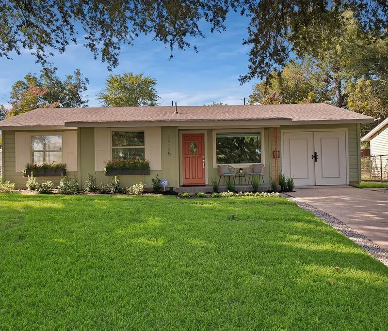 12135 Oberlin Drive, Dallas TX 75243