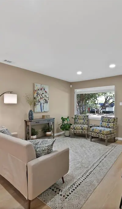 12135 Oberlin Drive, Dallas TX 75243 - Photo 3
