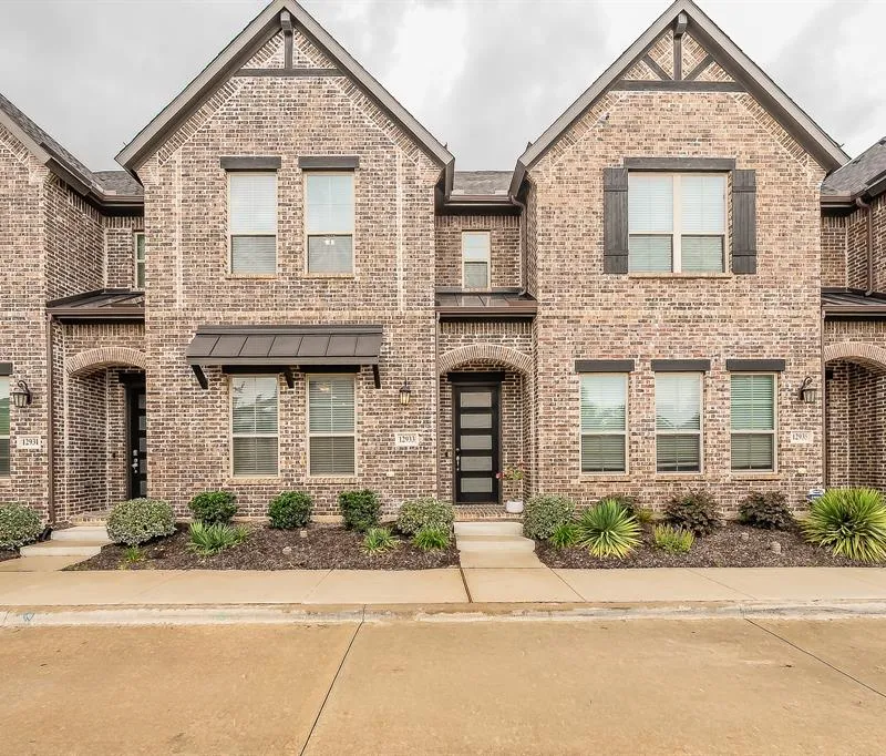 12933 Couture Drive, Farmers Branch TX 75234