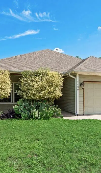 5420 Meandering Road, River Oaks TX 76114 - Photo 2