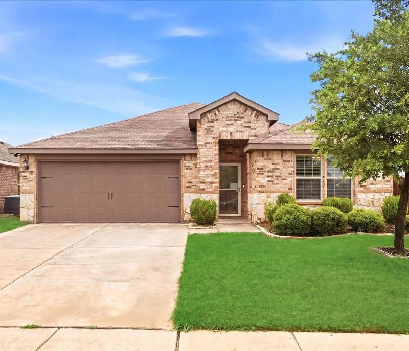 1929 Berrywood Drive, Royse City TX 75189