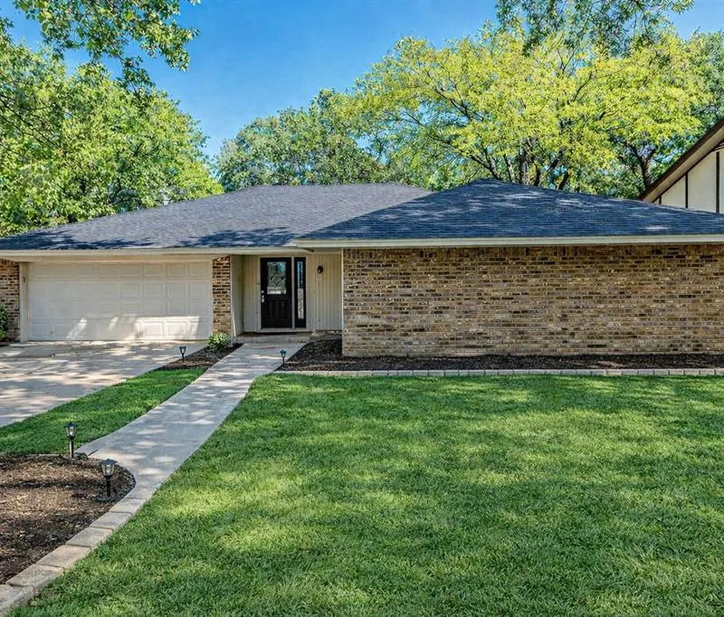 5209 Smokerise Court, Arlington TX 76016