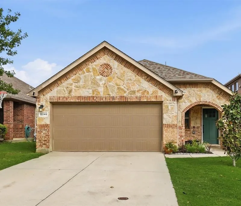 12249 Walden Wood Drive, Fort Worth TX 76244