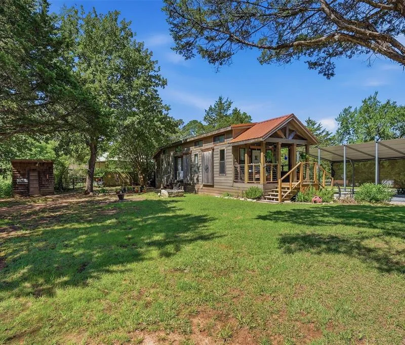 28 Arkansas Street, Pottsboro TX 75076