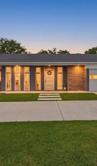 4902 Boquillas Court, Granbury TX 76049