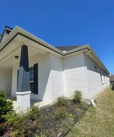 2664 Streamside Drive, Burleson TX 76028 - Photo 2