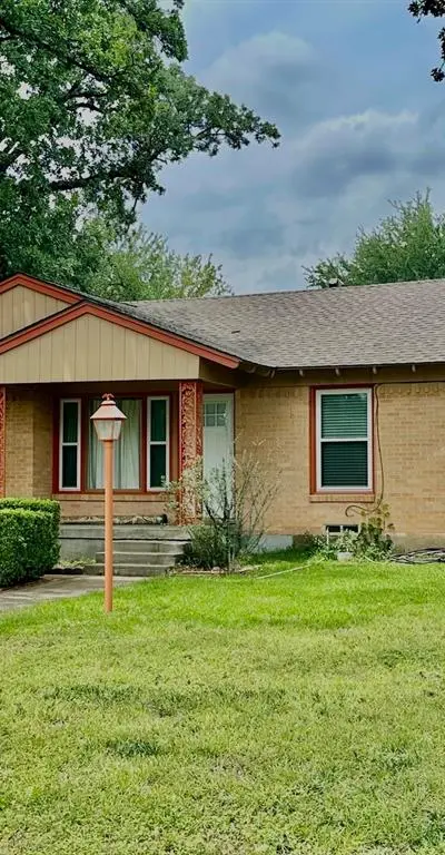 10803 Leota Drive, Dallas TX 75217 - Photo 2