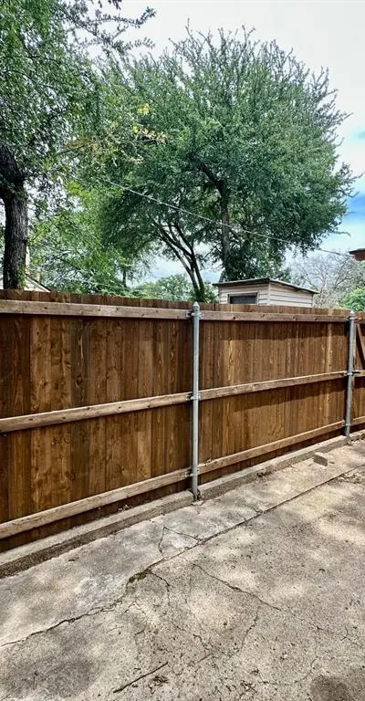 10803 Leota Drive, Dallas TX 75217 - Photo 5