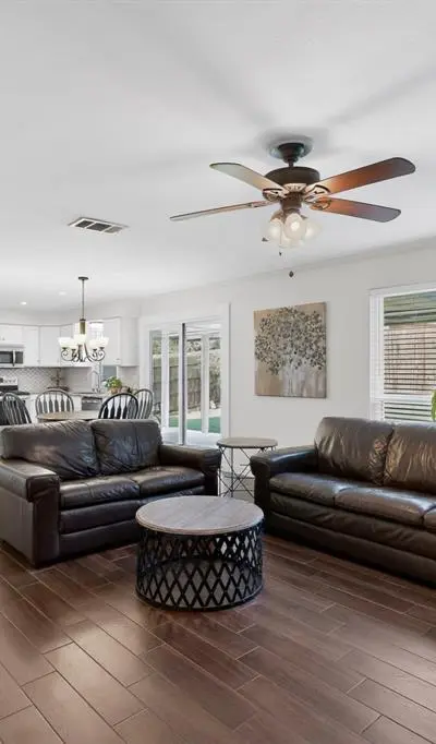4349 Winchester Court, Grand Prairie TX 75052 - Photo 2