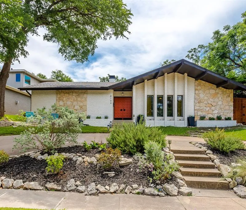 9744 Wisterwood Drive, Dallas TX 75238