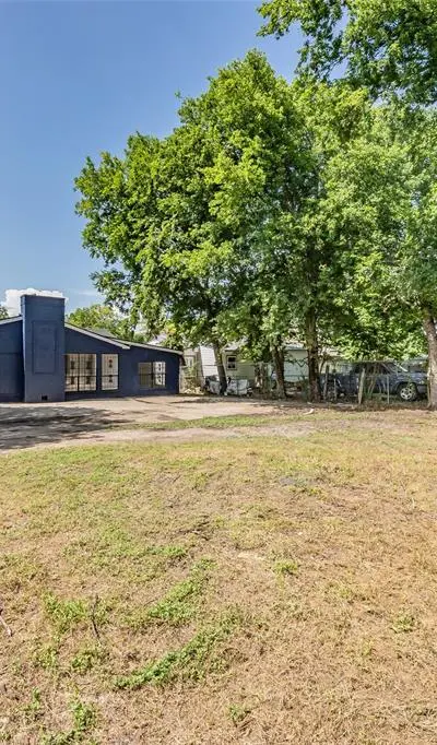 2402 E Overton Road, Dallas TX 75216 - Photo 5