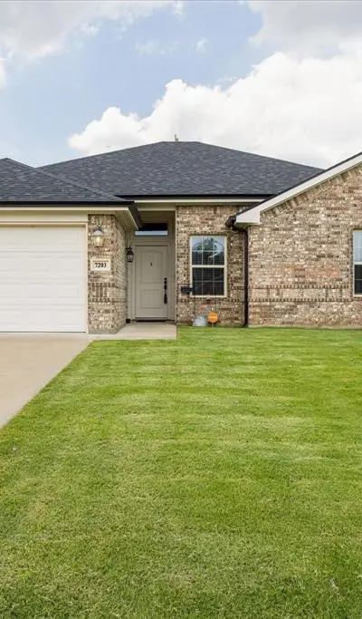 7203 Mistletoe Trail, Granbury TX 76048