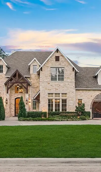 12114 Prestonridge Road, Dallas TX 75230