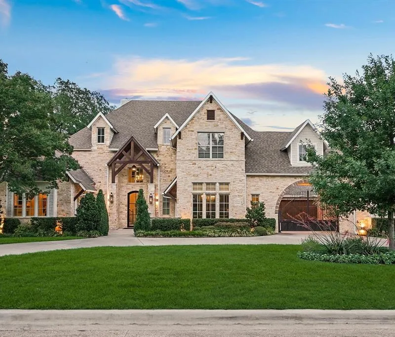 12114 Prestonridge Road, Dallas TX 75230